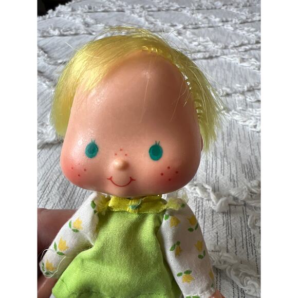 Vintage 1980s Kenner Strawberry Shortcake Mint Tulip Doll - Picture 3 of 6
